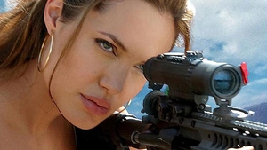 Direct la tinta! Afla ce cadou de nunta "exploziv" a primit Angelina Jolie de la Brad Pitt!
