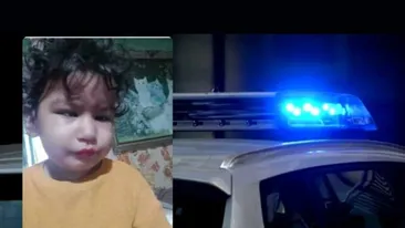 Raisa a dispărut fără urmă din fața locuinței sale. Copila de doi ani este căutată cu drone și elicoptere SMURD