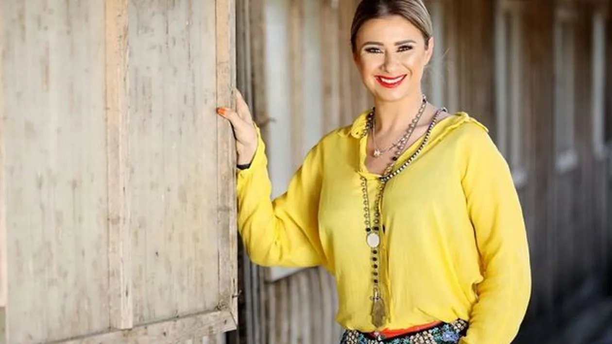 Anamaria Prodan, surprinsă cu un bărbat pe stradă, ţinându-se de mână! Cine este şi cu ce se ocupă