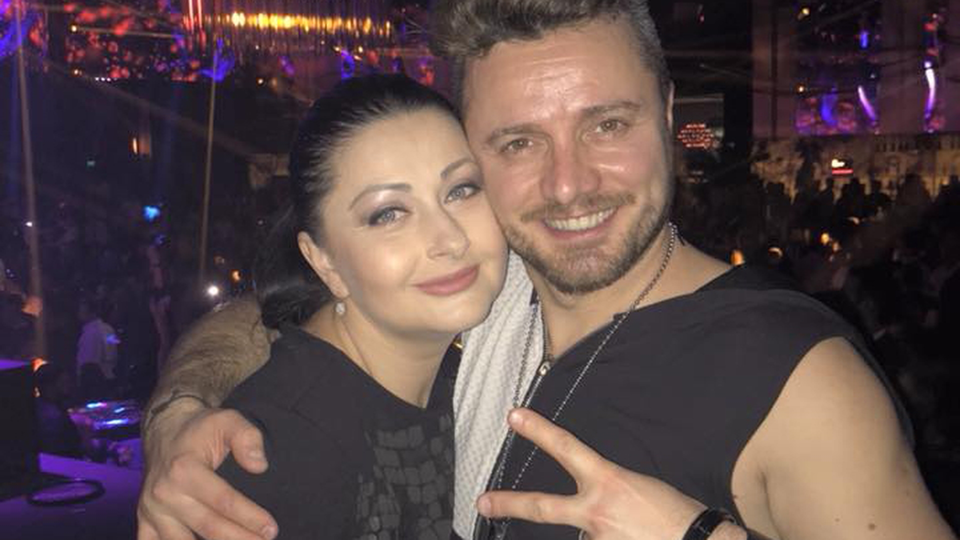 Ce a postat Tavi Clonda pe Facebook, după ce Gabriela Cristea i-a ameninţat pe şefii Kanal D: “Din partea soţiei...“ 