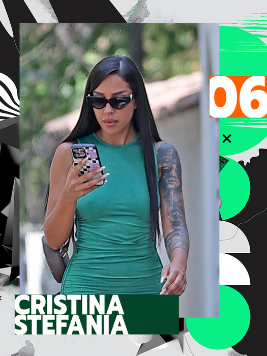 Top 50 dive cu “butonașii” la înaintare. Cine “înțeapă” mai puternic dintre Bianca Drăgușanu, Antonia sau Delia?