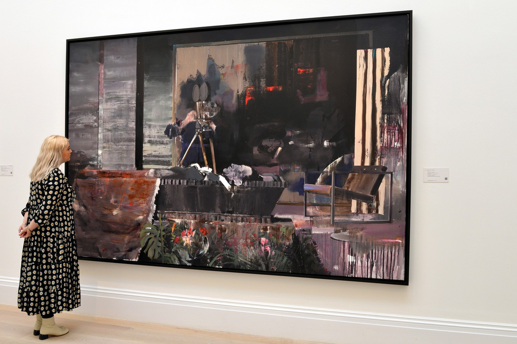 “Duchamp's Funeral” de Adrian Ghenie la Sotheby's Londra. Foto: Profimedia
