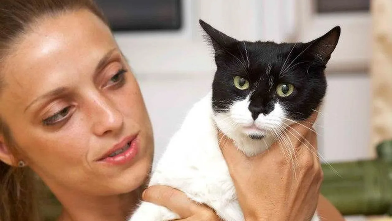 Dupa ce s-a despartit de Claudiu Bleont, Andra Negulescu si-a pierdut cea mai buna prietena!