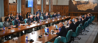 Cine sunt cei mai bogați miniștri din noul Guvern și ce avere are premierul Luca Niculescu
