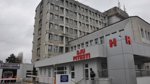 Tragedie în Argeș. S-a prăbușit de la etajul șase al Spitalului Județean Pitești