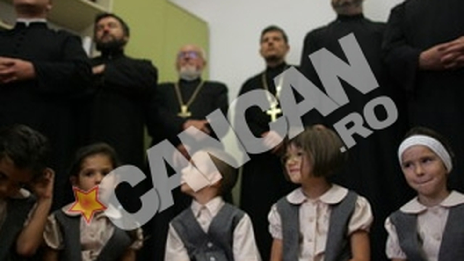 Arhiepiscopia Timisoarei si-a deschis scoala particulara! Pentru o luna de cursuri si rugaciuni, parintii platesc 500 de lei