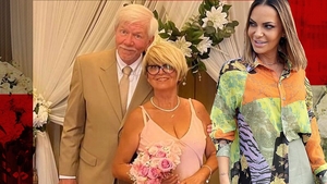 Mama Andreei Antonescu s-a măritat! CANCAN.RO are imagini de la evenimentul din Los Angeles! Cine este Carol, bărbatul care o alină pe Mioara de 21 de ani