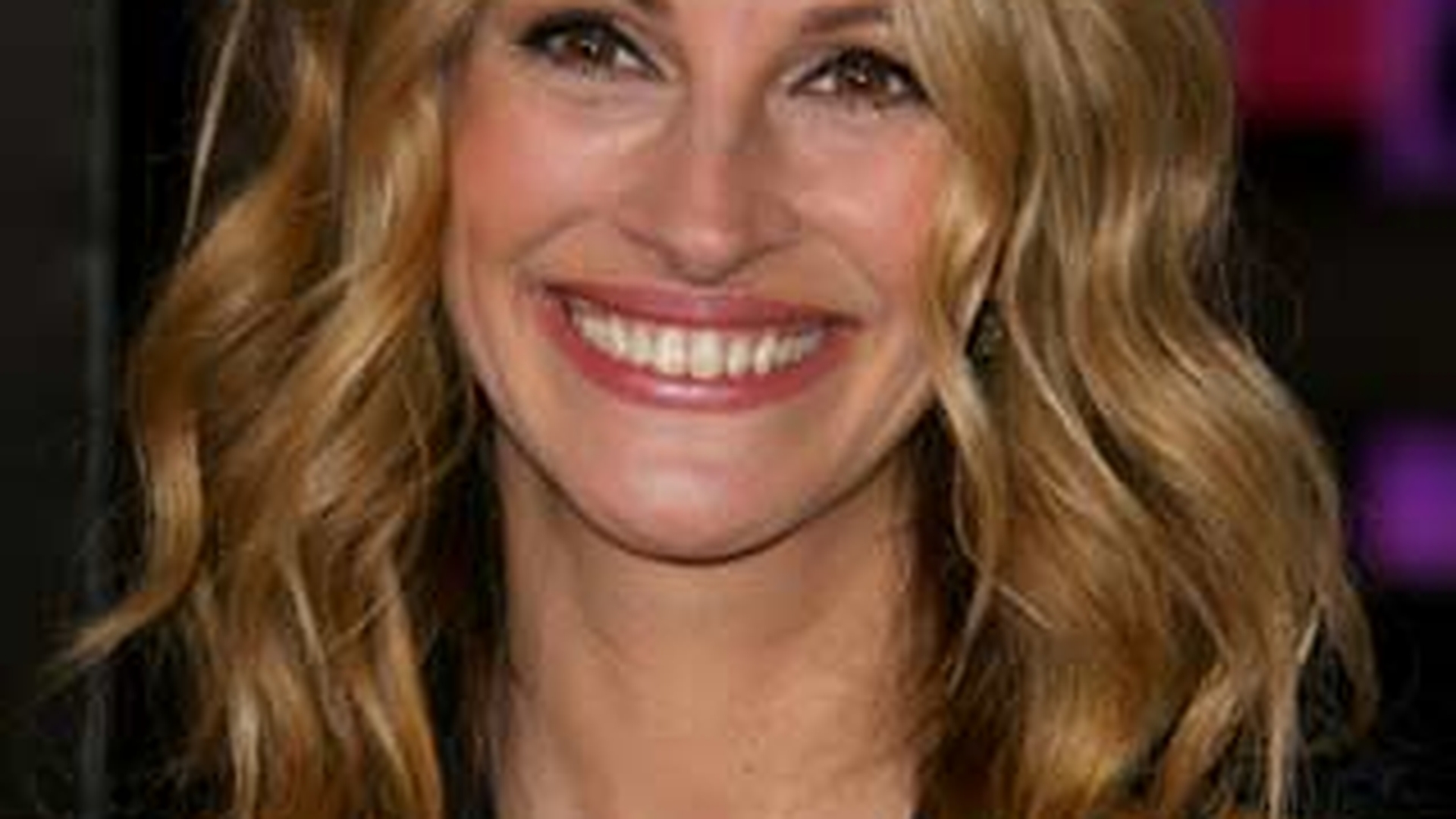 Julia Roberts 500000$ minutul! Atat castiga vedeta din filmari!