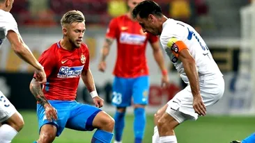 Alertă în vestiarul FCSB-ului! Olteanca sexoasă l-a zăpăcit pe fotbalistul lui Gigi Becali! Imagini în premieră