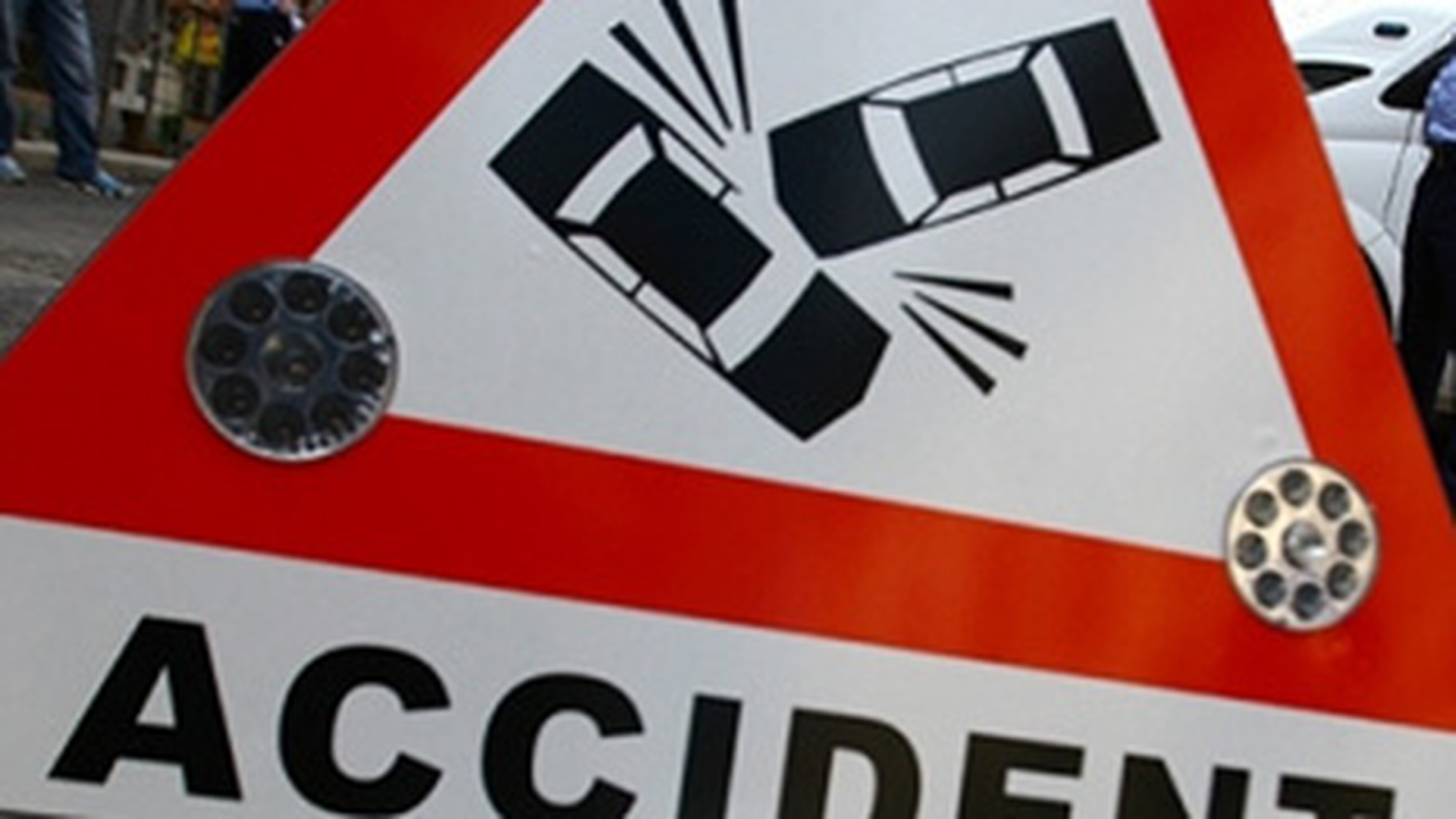 VIDEO Doua persoane au murit si trei au fost ranite intr-un accident pe Calea Floreasca
