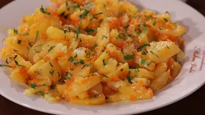 Cartofi de post „ca la București”, cu Maica Siluana: rețeta simplă de la Mânăstirea Mihai-Vodă