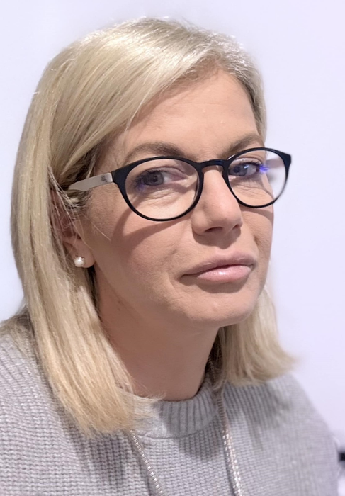 Lorena Balaci a pus tunurile pe fetele din fotbal: ”Genele false îți obturează privirea periferică”