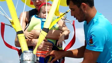 Roxana Ciuhulescu a facut sporturi extreme cu fiica ei de trei ani