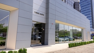 Țiriac Auto deschide primul showroom dedicat BYD în București, în proximitatea Mall Promenada