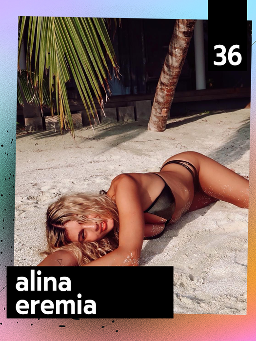 Aloooo, Anna Lesko, Inna, Francisca… TOP sexy-vedete care s-au jucat cu fundulețul în nisip!