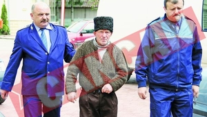 Si-a omorat cumnata venita in vizita, de Paste