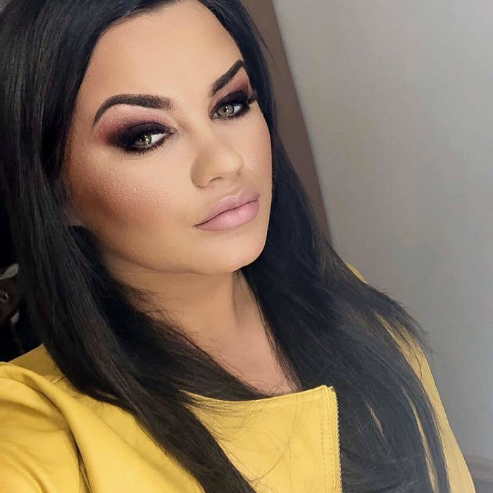 Carmen de la Sălciua, pusă la zid de fani. Ce răspuns le-a oferit interpreta de muzică populară. “Să nu uiți niciodată…”