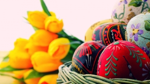 Dacă nu ai inspiraţie, te ajutăm noi să trimiţi mesajele… Acestea sunt cele mai frumoase SMS-uri de Paşte!