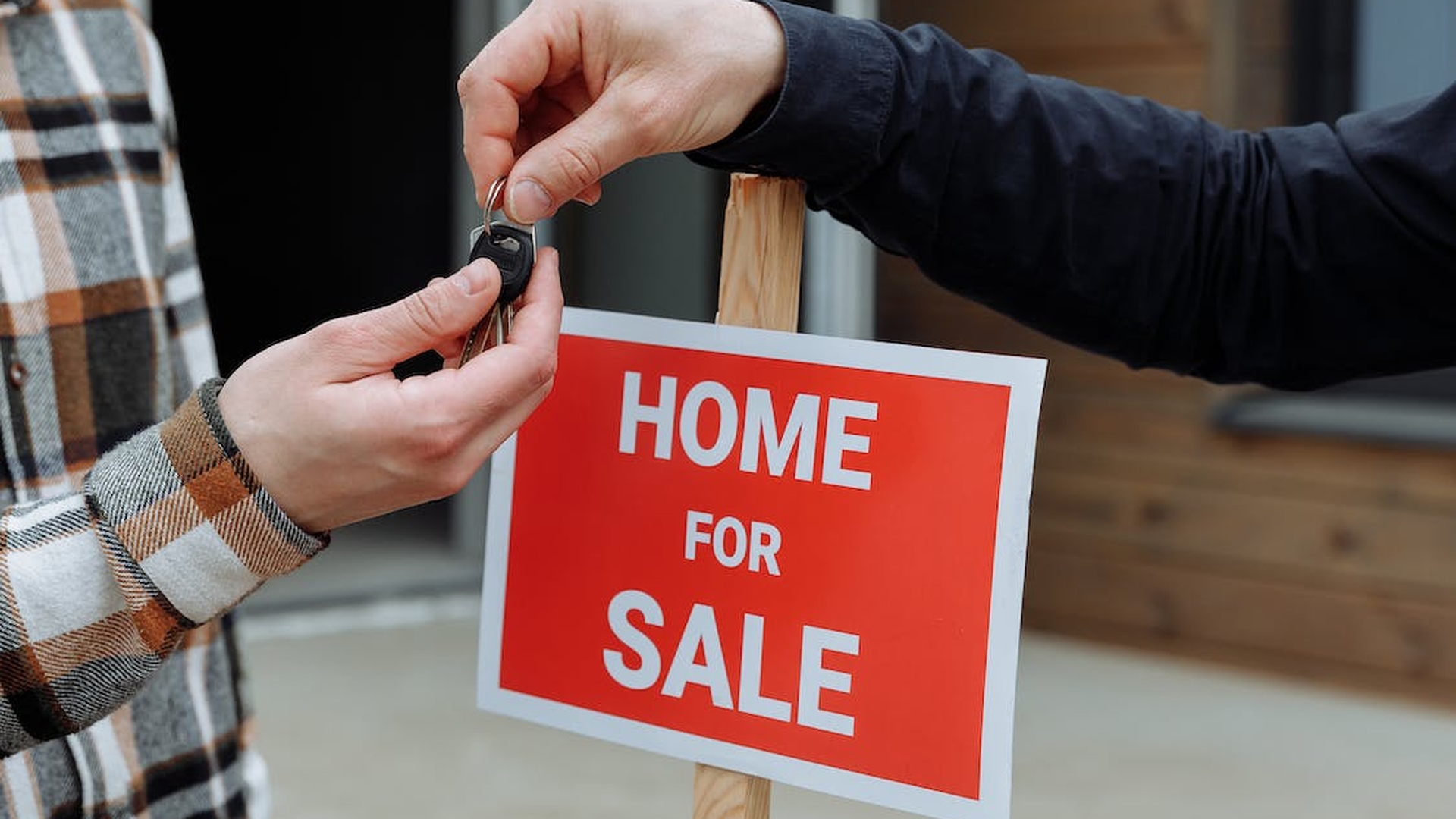 Casa cu doar 3.000 de euro, în România! Pe lângă construcție, ai și teren de 1.500 de metri patrați