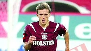 Stuttgart si Panathinaikos se bat pentru Costin Lazar