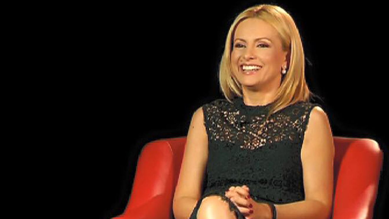 SIMONA GHERGHE s-a dat de gol! Ce face în pauzele publicitare