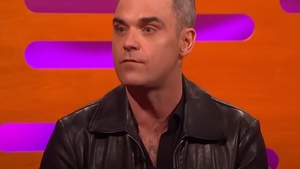 Pretențiile culinare ale lui Robbie Williams pentru concertul din București. Ce meniu special a cerut starul