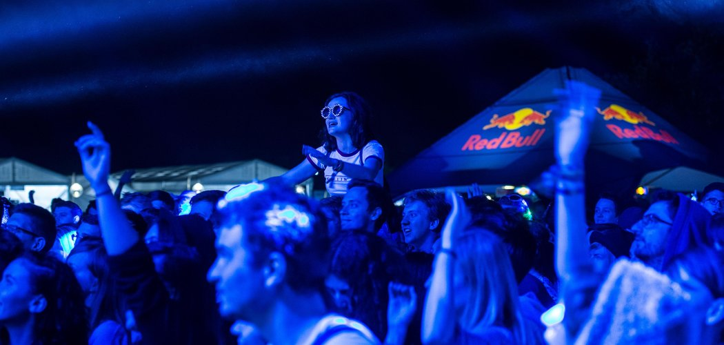 A colaborat cu Smiley și a spart topurile muzicale din România, dar a ajuns internat la Psihiatrie prin ordin judecătoresc
