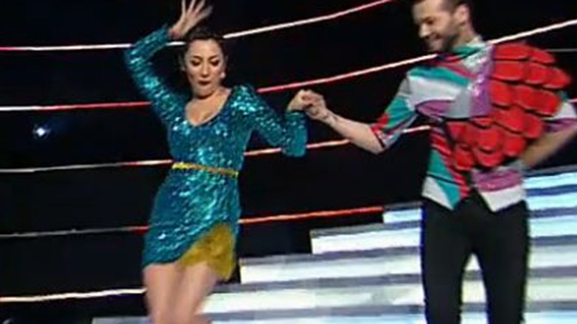 Aparitia de senzatie a Andrei! Sotia lui Maruta, imbracata intr-o rochie mini si incaltata cu tocuri de 15 centimetri!