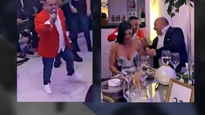 Imagini demne de filmele lui Scorsese cu mafioți. Chef faraonic pe muzica lui Adrian Minune cu Nuțu Cămătaru, Brazilianca, Oneață și...+ Dedicații "fără număr"