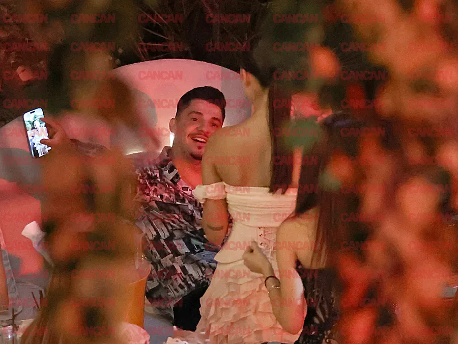 Vanessa dansează în fața lui Bogdan de la Ploiești