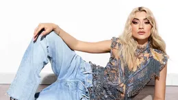 Scandal în muzica românească! Artistă, înjurată și amenințată de fostul ei manager: „Nu credeam că lucrurile vor escalada astfel”