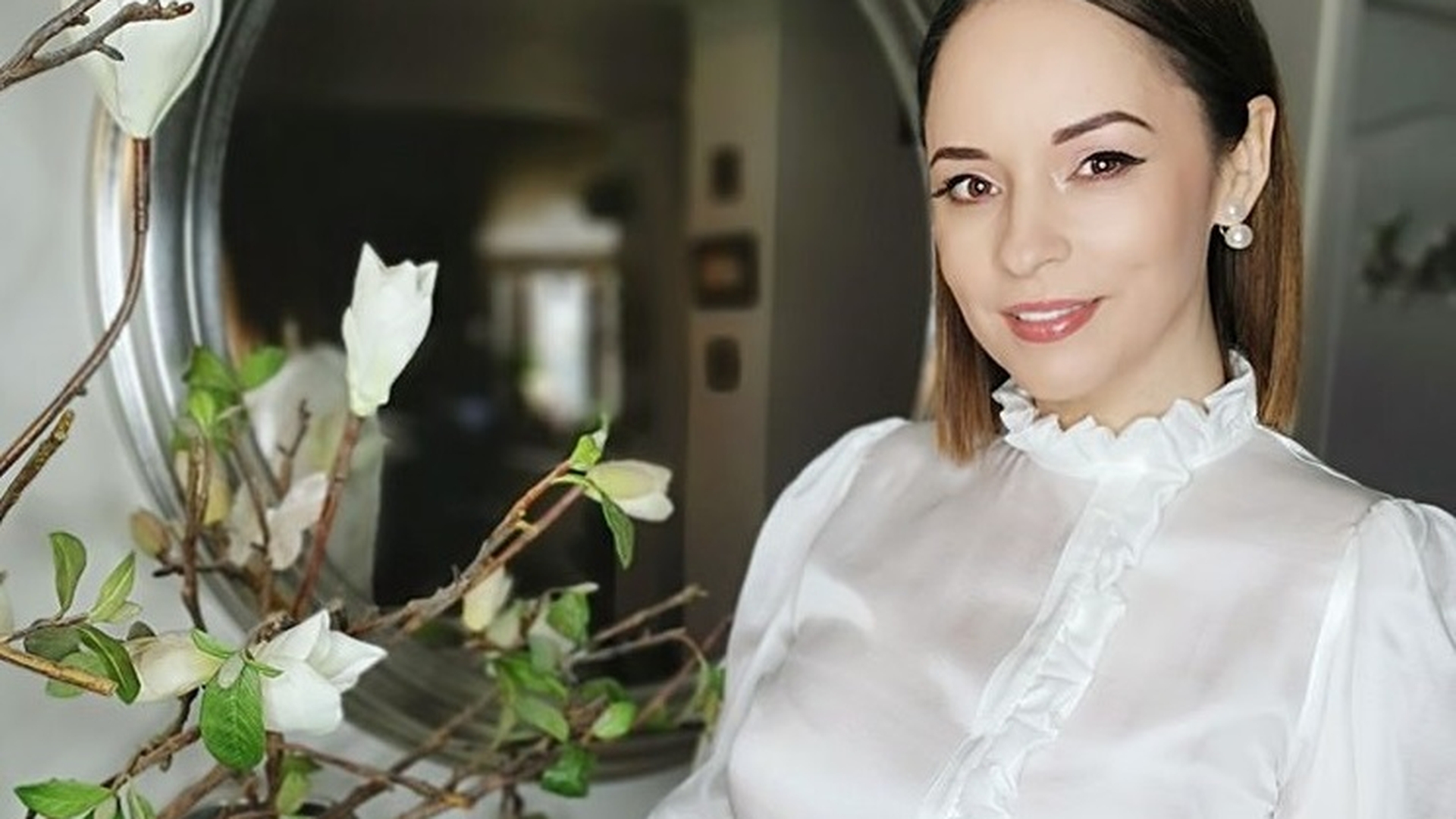 Coronavirus în România. Andreea Marin a făcut o scrisoare deschisă către Victor Costache şi Marcel Vela! Ce le-a cerut vedeta celor doi miniştri