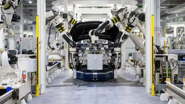 Încă o fabrică auto se închide în România. Aproape 100 de angajați rămân fără locuri de muncă