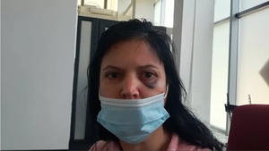 O femeie din Iași a fost bătută măr de concubinul beat chiar de ziua ei! Copilașul de trei ani era de față