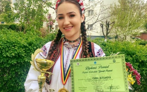 Povestea impresionantă a tinerei care a câştigat concursul ”Vedeta Populară”: a urcat pe scenă…