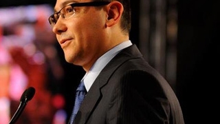 Ponta: Romanii din strainatate ar trebui scosi de pe lista electorala din Romania
