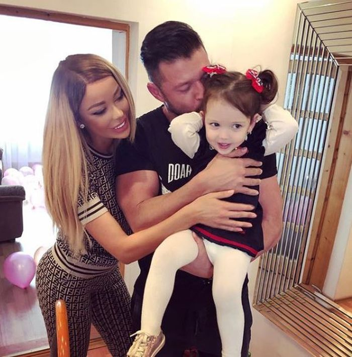 Bianca Drăgușanu, ai văzut?! Cum se poartă iubita lui Victor Slav cu micuța Sofia Natalia