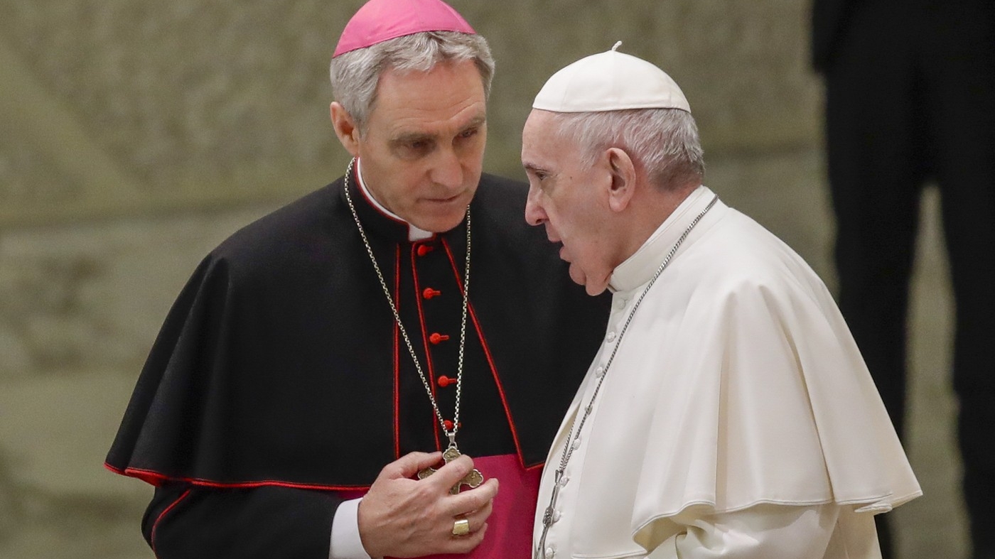 Cum se va alege înlocuitorul Suveranului Pontif, în eventualitatea morții Papei Francisc. Cine ia marea decizie