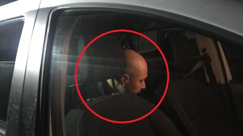 El e criminalul care a decapitat cu drujba un bărbat din Timiș. E incredibil cum l-au găsit polițiștii