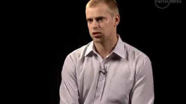 Cum arata barbatul care nu a putut sa-si piarda VIRGINITATEA pana nu si-a scos-o la licitatie pe internet. VIDEO