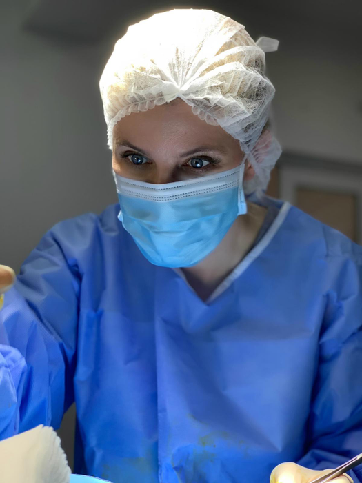 Tot ce trebuie să știi despre operațiile estetice. Cum te poate transforma bisturiul