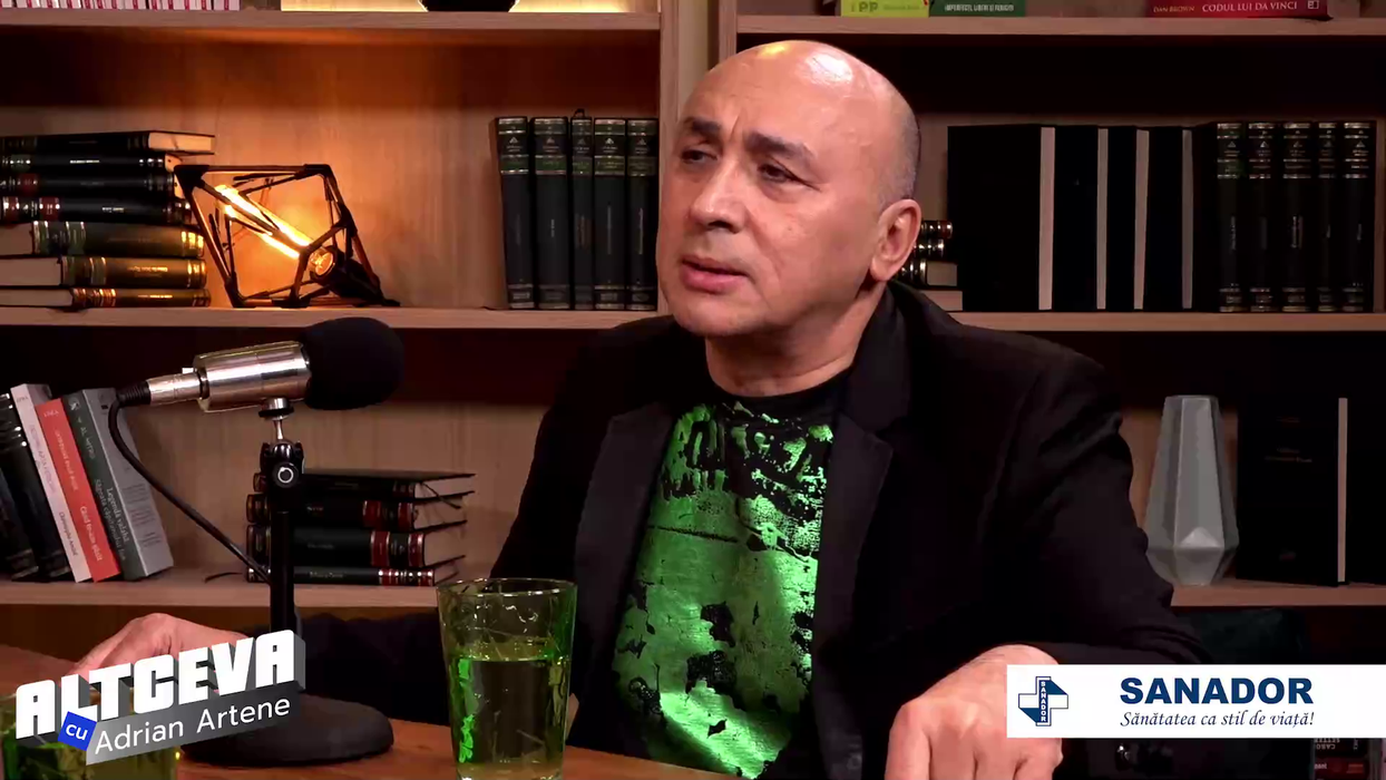 Podcastul poate fi urmărit integral pe canalul de YouTube ”ALTCEVA cu Adrian Artene” / (Sursa: Captură video)