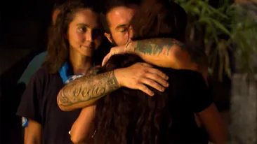 Cele 5 cuvinte intime pe care i le-a șoptit Alin Chirilă cântăreței Alina Radi, în momentul în care războinica a fost eliminată de la Survivor