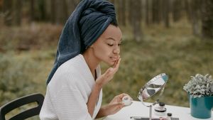 (P) Creme de față hidratante – cum să-ți menții pielea hidratată pe tot parcursul anului