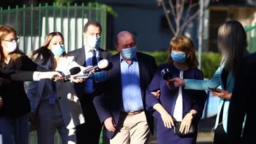 FOTO | Traian Băsescu a votat la alegerile locale. Ce i-a sfătuit pe bucureșteni