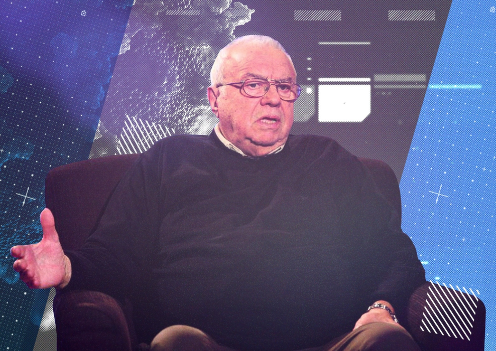 Alexandru Arșinel, luat de acasă cu ambulanța. Cunoscutul actor e internat la Spitalul Universitar