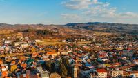 Orașul din România în care un apartament cu 3 camere costă doar 9.999 euro acum, în august 2026