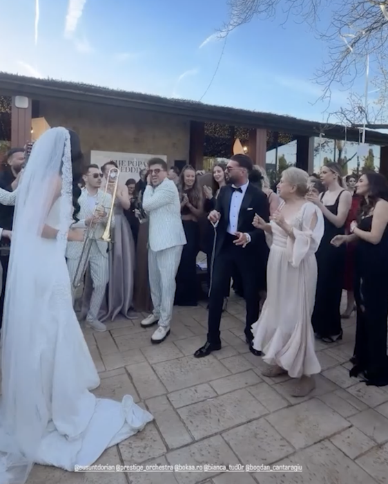 Locația de vis unde Dorian Popa și Andreea au făcut petrecerea de nuntă. Mirii au avut parte de un decor de poveste