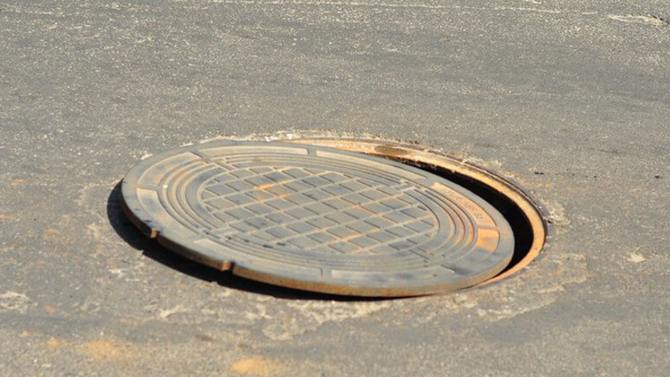 Botoșănean în șoc hipotermic, găsit într-un canal din oraș