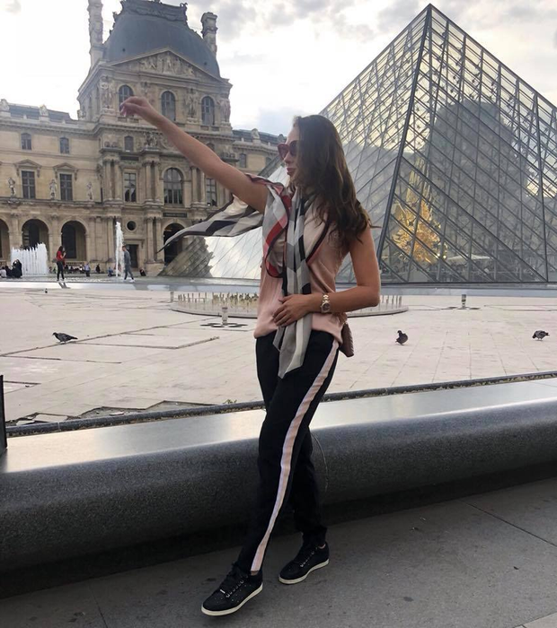Salman Khan o ajută pe Iulia Vântur în cariera ei din India. Gestul făcut de celebrul actor pentru iubita lui româncă